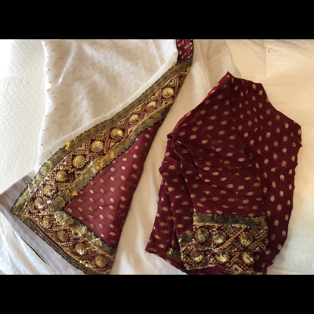 Fancy saree with blouse! Gold and magenta